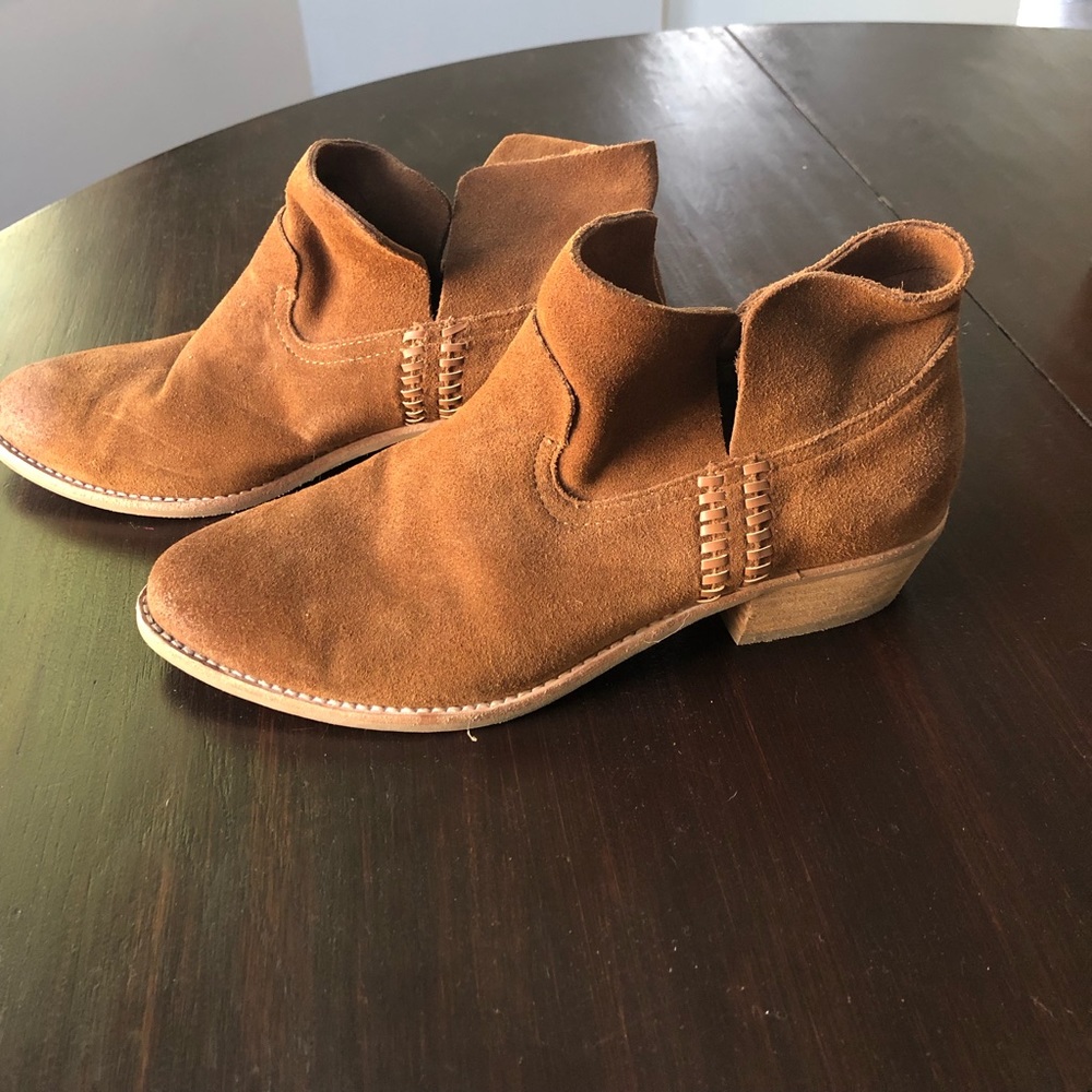 Dolce Vita low heel ankle booties